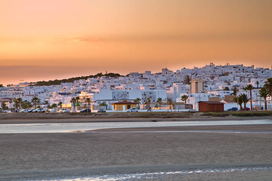 Conil visto desde el horizonte